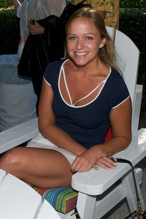 avila-golf-resort-patio-party-15_0.jpg